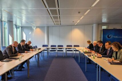 Bruxelles: Sastanak pregovarača Kosova i Srbije o rješavanju problema nakon ukidanja dinara