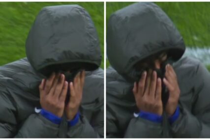 Xavi ga je zamijenio u 34. minuti. Njegove suze s kraja utakmice obilaze svijet