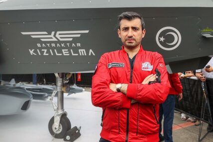 Ko je Erdoganov zet, novi milijarder na Forbes listi, koji je napravio najpoznatiji vojni dron Bajraktar