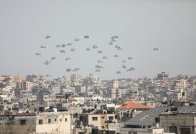 SAD nastavio dopremati humanitarnu pomoć u Gazu iz zraka