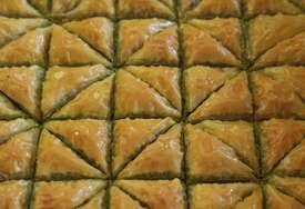 Baklava nije samo omiljena poslastica: Evo zašto joj je teško odoljeti i kako je pripremiti bez greške