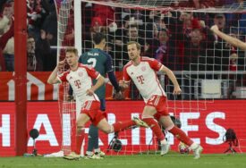 Bayern stigao do prednosti, sjajan gol Kimmicha (VIDEO)