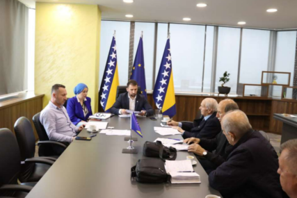 Adnan Delić ugostio penzionere iz Sarajeva i Mostara, saslušao njihove zahtjeve, evo šta je ministar odlučio podržati