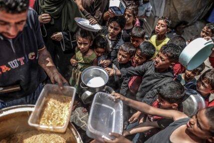 UN: 800.000 ljudi pobjeglo iz Rafaha, dok Izrael nastavlja s napadima širom Gaze