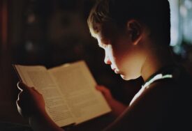 10 savjeta kako potaknuti dijete da više čita kod kuće