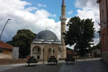 Nakon 31 godinu od paljenja, miniranja i rušenja svečano otvaranje Kizlar-agine džamije u Mrkonjić Gradu