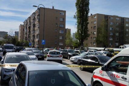 Policija ogradila vozila! Bosnainfo saznaje šta se desilo u sarajevskom naselju