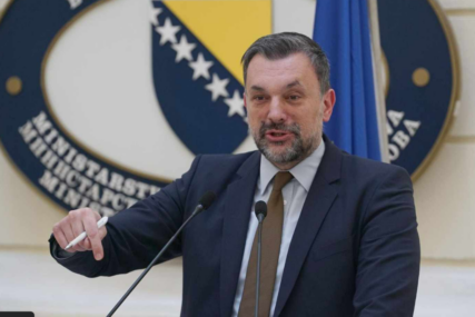 Konaković: Poslali smo protestnu notu Crnoj Gori zbog spornih izjava Mandića na svesrpskom saboru