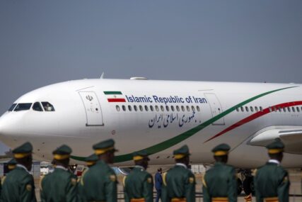 Putnicima se savjetuje da ne idu u Iran, Liban i Izrael, a aviokompanije obustavljaju letove