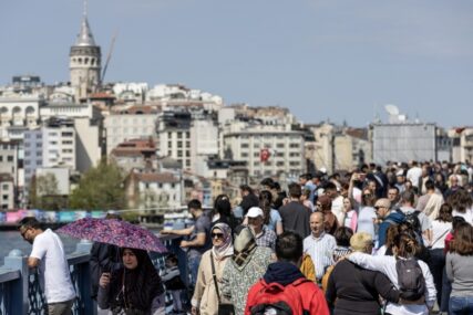 Turci bojkotuju restorane, kafiće i pekare zbog previsokih cijena