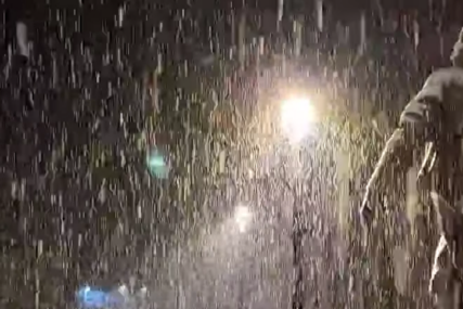 Zabijelilo se u Hrvatskoj: Snijeg napadao tokom noći, zimska služba morala da izađe na ulice