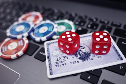 Zbog online kockanja privedeno više od 1.000 tinejdžera