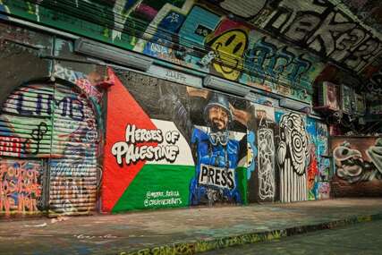 Portreti "Palestinskih heroja" na ulicama Londona podižu svijest o Gazi (FOTO)