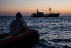 Pet migranata poginulo pokušavajući preći La Manche