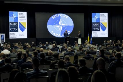 Počela NATO Konferencija u Sarajevu, Helez: "Na posljednjoj smo stepenici do članstva" (FOTO)