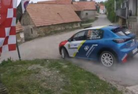 Pojavio se snimak nesreće s WRC-a u Hrvatskoj. Zabio se u kuću pored staze (VIDEO)