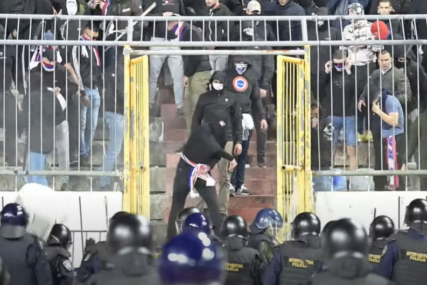 Haos u Splitu nakon derbija: Torcida divljala po ulicama, uhapšeno više od 50 osoba (VIDEO)
