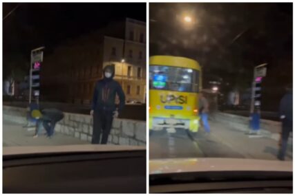 Ministar Šteta objavio video vandala koji pokušavaju sprejem obojiti tramvaj u centru Sarajeva