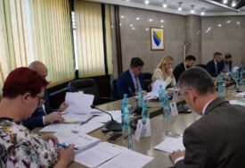 Vlada ZDK odobrila 650.000 KM za poslovne zone u sedam gradova i općina