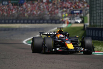 Verstappen pobijedio u trci za Veliku nagradu Emilio Romagne