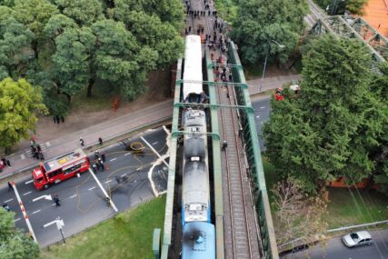 U sudaru dva voza u Argentini povrijeđeno 60 ljudi (FOTO)