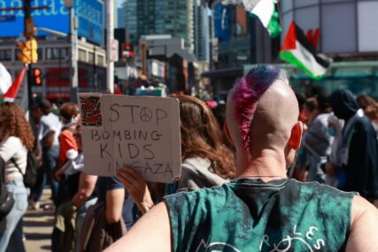 ZAUSTAVITE UBIJANJE DJECE U GAZI! U Kanadi održan skup podrške Palestini