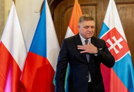 Slovački premijer Fico više nije u životnoj opasnosti