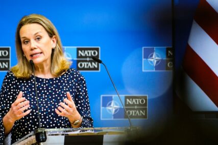 Ambasadorica SAD u NATO poručila Srbiji: Ne produbljujte veze s Rusijom i Kinom