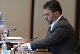 KOŠARAC OBAVIJESTIO JAVNOST: "U pripremi draft verzija ugovora o slobodnoj trgovini sa SAD-om"