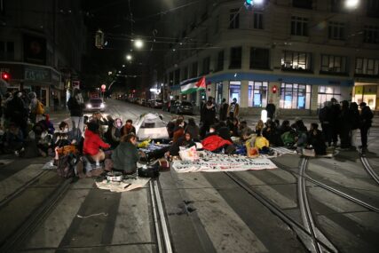 Austrija: Policija intervenisala zbog propalestinskih protesta na Univerzitetu u Beču
