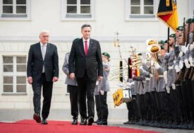 Bećirovića dočekao Steinmeier uz najviše državne počasti (VIDEO)