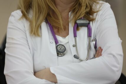 U Tuzlanskom kantonu angažovan 71 nezaposleni doktor medicine, projekt se nastavlja