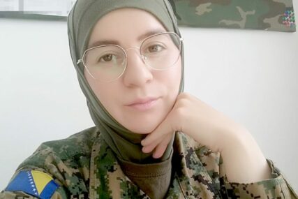 Pripadnica Oružanih snaga BiH zbog hidžaba mora napustiti posao: “Dovedena sam u situaciju da biram…”