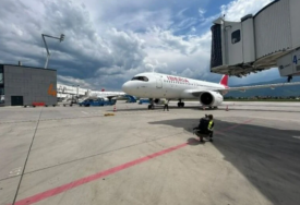 Na sarajevski aerodrom sletio prvi avion iz Madrida najveće španske aviokompanije