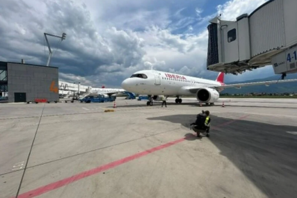 Na sarajevski aerodrom sletio prvi avion iz Madrida najveće španske aviokompanije