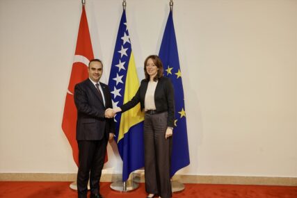 Na marginama SBF-a: Turski ministar Kacir sastao se s ministricom Bošnjak