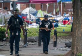 Američka policija uklonila propalestinski kamp na Univerzitetu "George Washington"