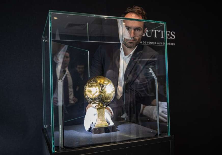 FOTO: EPA-EFE/CHRISTOPHE PETIT TESSON