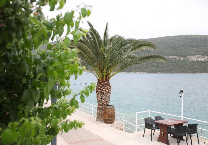 neum apartman setaliste plaza restoran