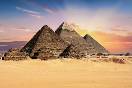 Je li napokon riješena MISTERIJA izgradnje piramida? Objašnjenje leži u nečemu što je davno nestalo