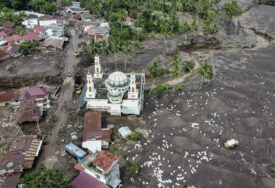 Indonezija: Zbog hladne lave i poplava smrtno stradalo 67 osoba