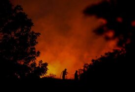 OPŠTA PANIKA U AZIJSKOJ ZEMLJI Izbio požar u velikoj rafineriji nafte u Indoneziji