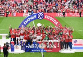 OKONČANA SEZONA U EREDIVISE Slavni PSV osvojio 25. naslov prvaka!