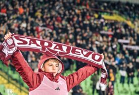 NOVA SEZONA - NOVA BLAMAŽA? Dok se struka indolentno smješka po Instagramu nakon "uspjeha" s klubom, preumorni navijači FK Sarajevo se pitaju - ima li kraja koševskom cirkusu?