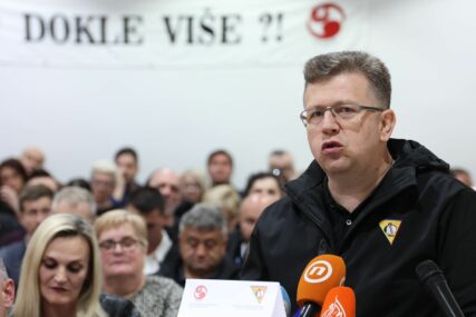 Selvedin Šatorović pozvao Vladu KS i premijera na razgovor o zahtjevima prosvjetnih radnika