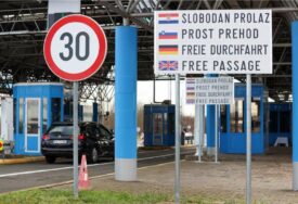 Slovenija produžuje kontrole na granicama za još 6 mjeseci