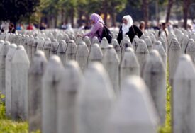 Posmrtni ostaci 11 žrtava genocida spremni za ukop u Memorijalnom centru Srebrenica