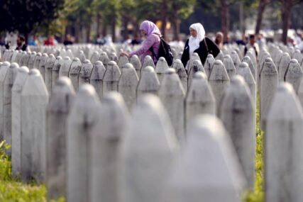 Posmrtni ostaci 11 žrtava genocida spremni za ukop u Memorijalnom centru Srebrenica