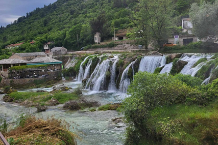 Gradu kojeg su svi zaobilazili vraćen sjaj: Dobio nove ceste, gradi se hotel…