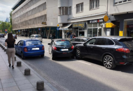 Sudar tri vozila u centru Sarajeva